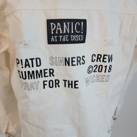 Panic! At The Disco Size S Pray For The Wicked 2018 Official White Jean Jacket - Picture 5 of 16